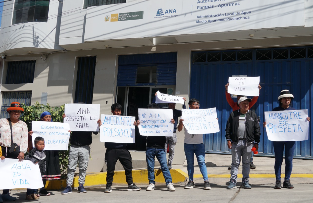 POBLADORES DE HUANCAHUIRE RECHAZAN INTERVENCIONES DE LAS BAMBAS EN FUENTES DE AGUA DE USO HUMANO